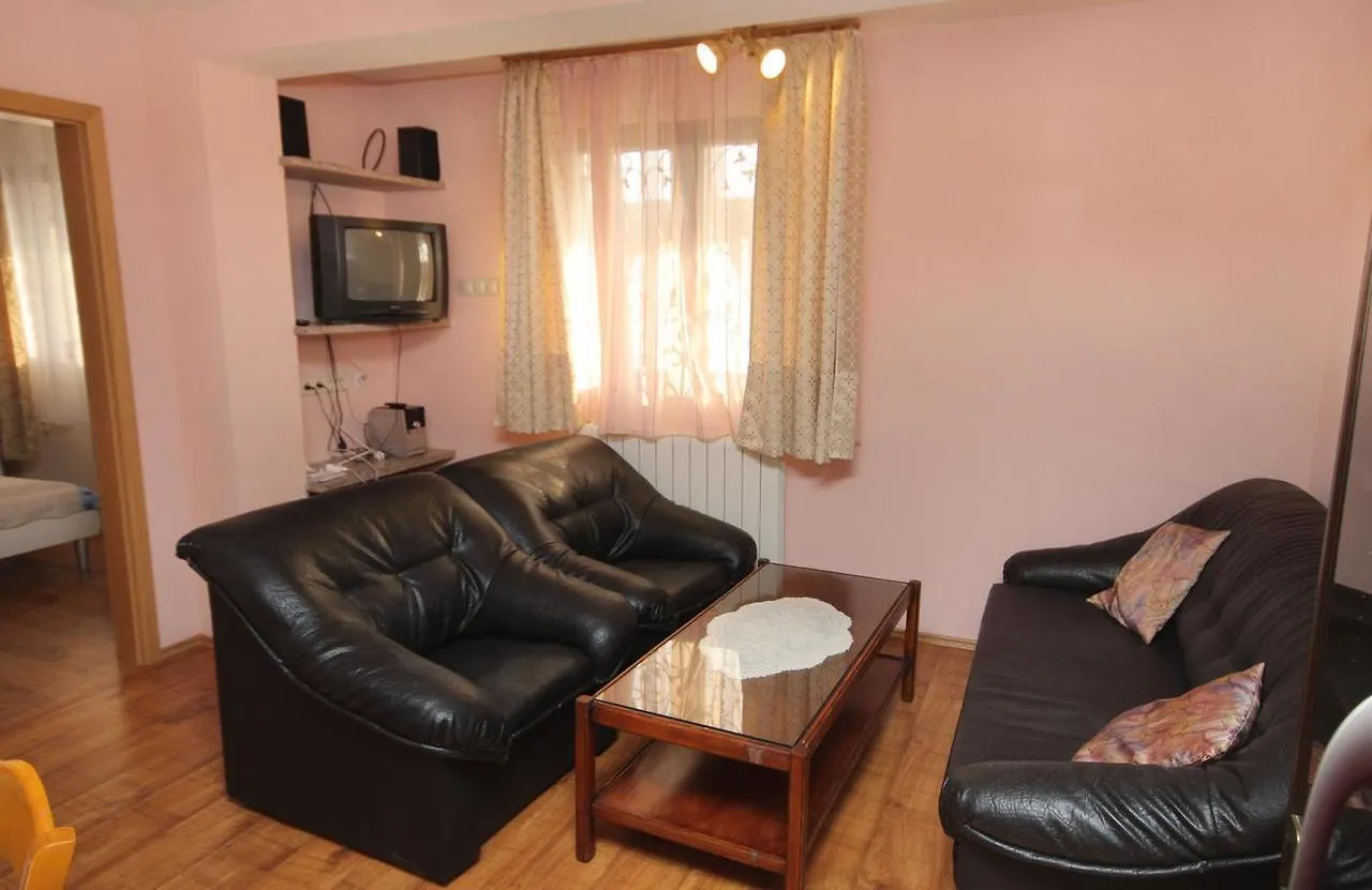 Apartments With A Parking Space Selce, Crikvenica - 5287  Selce